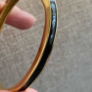 VTG Trifari OVAL HINGED 2 Sided Gold & Black Enamel Bangle. Smaller Wrist  NICE